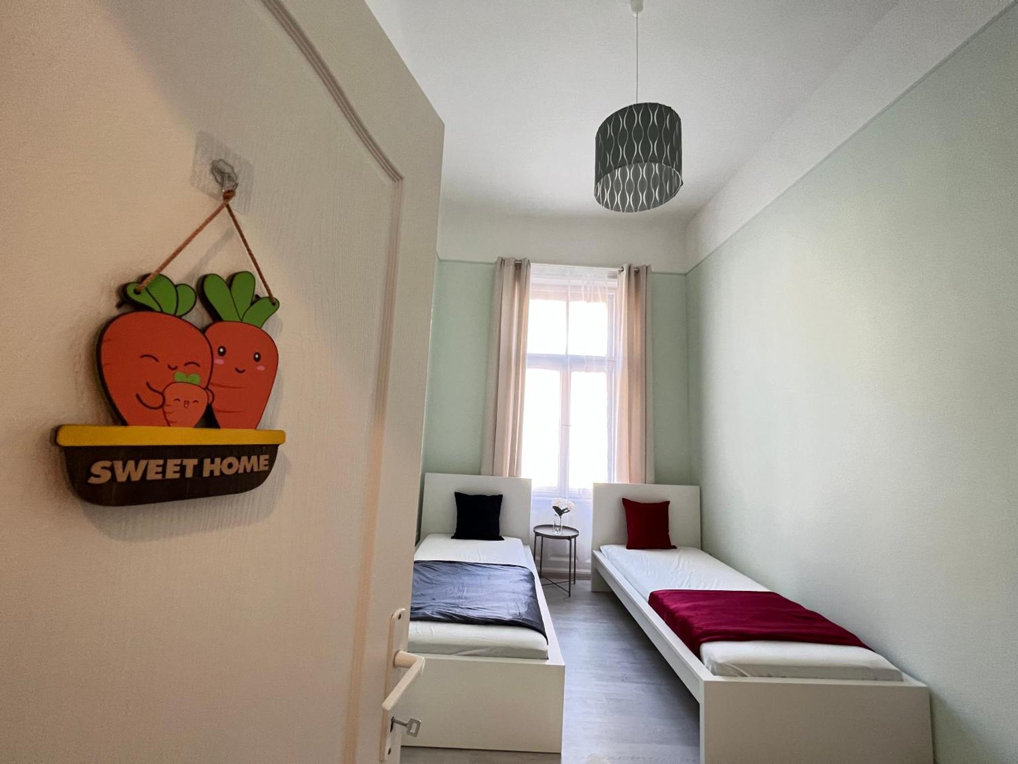 Baross Apartment With Convenience And Style Budapest Esterno foto