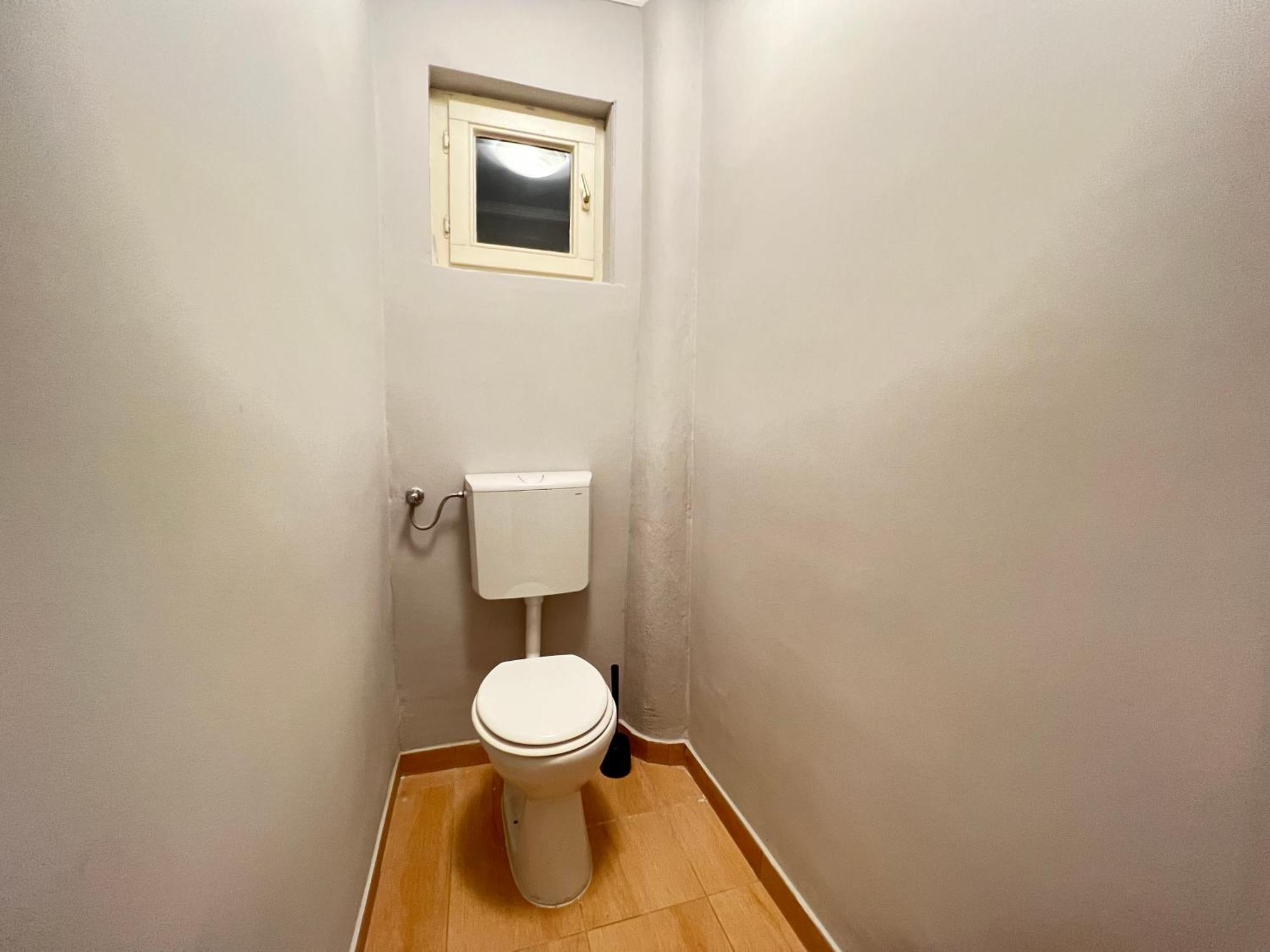 Baross Apartment With Convenience And Style Budapest Esterno foto